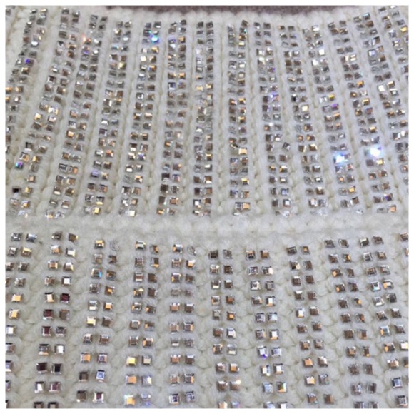 Metallic Sequin Turtleneck Sweater The Kenzie - Picture 8 of 8